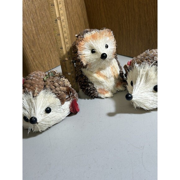 Rustic Woodland Hedgehog Christmas Holiday Decor Cottage Core  Set Of 3 - READ - Picture 12 of 12